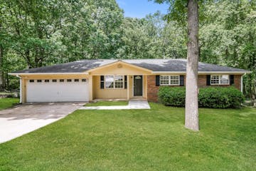 5141 Oakdale Ct Douglasville, GA 30135